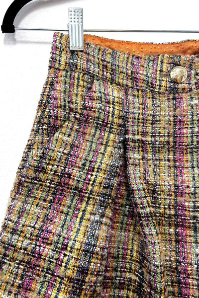 Къс панталон от светло разноцветно букле