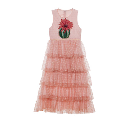 Розова тюлена рокля с ръчно изработена декорация от камъни и мъниста